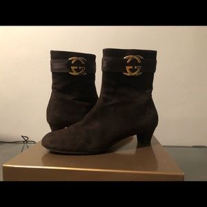 Gucci Brown Suede Booties Size 40